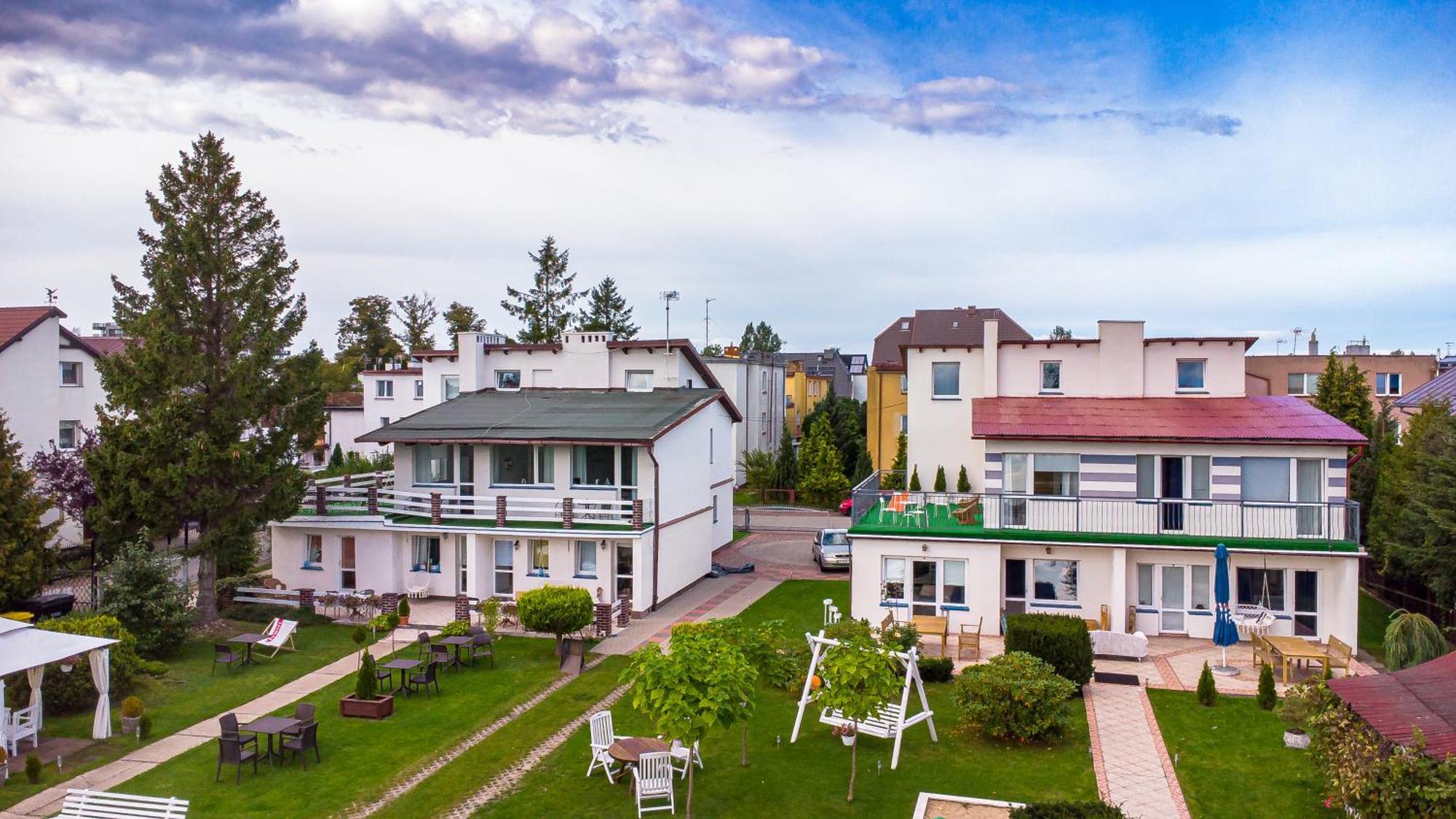 Avista Mielno Hotel Unieście Екстериор снимка