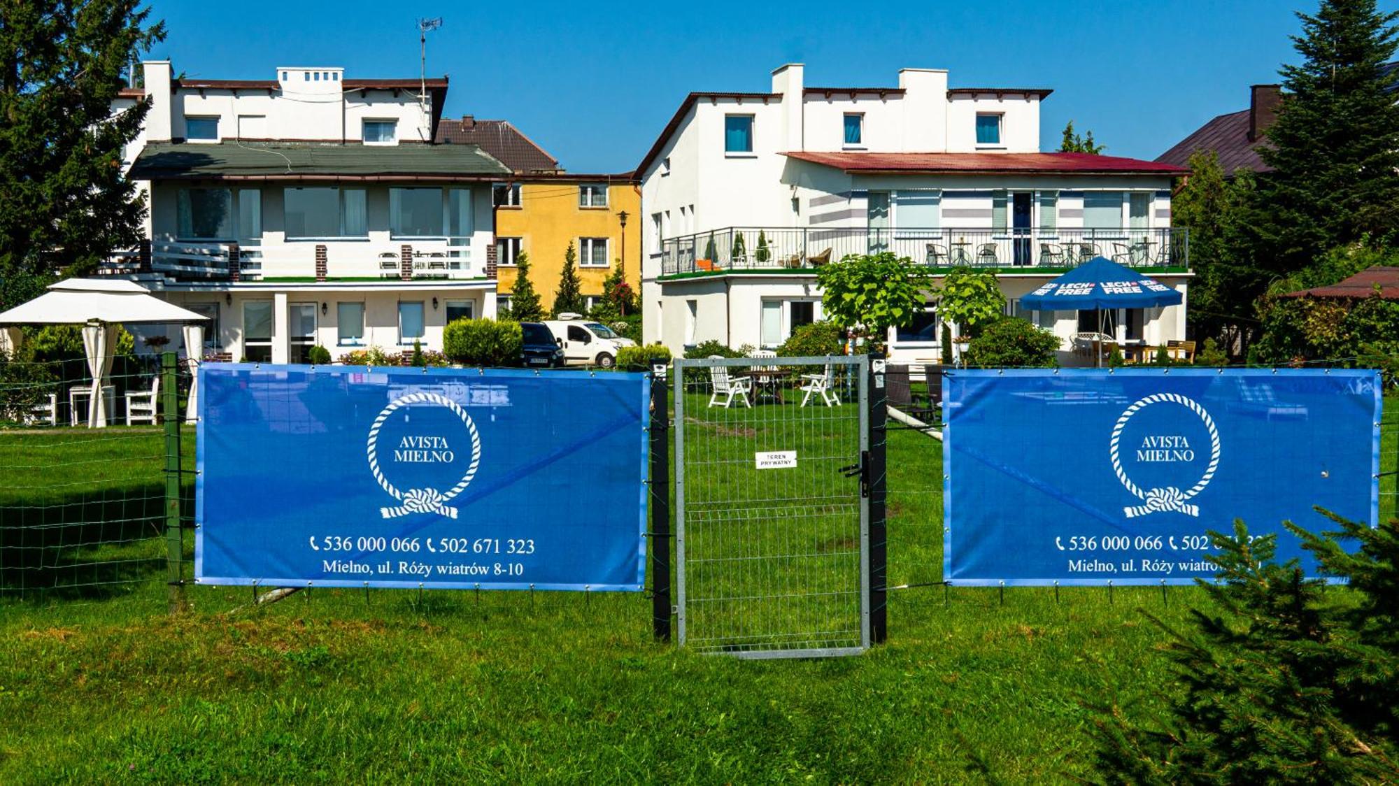Avista Mielno Hotel Unieście Екстериор снимка